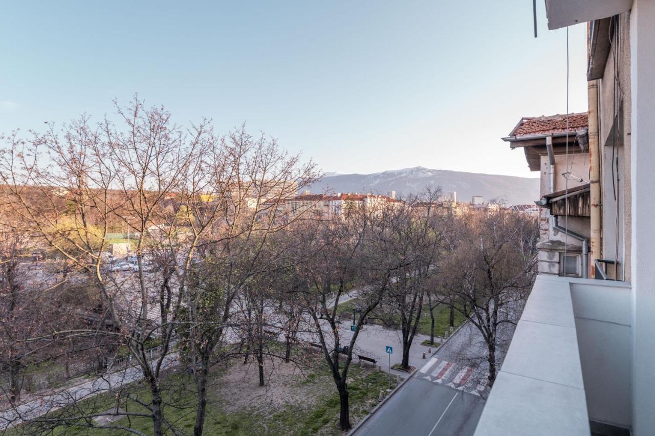 Industrial 2-Bdr Flat By The National Stadium Sofia Exterior photo